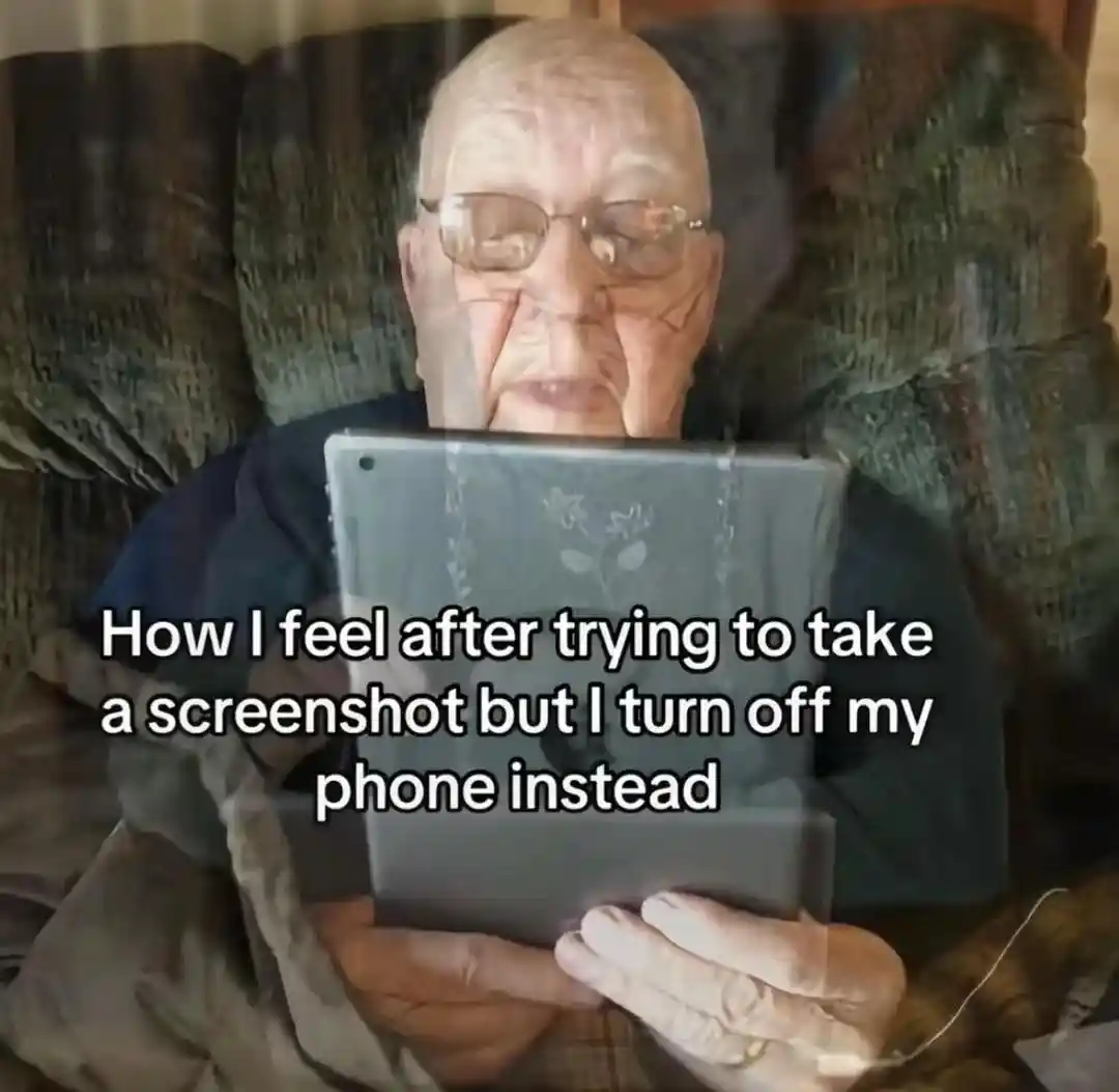 Phone screenshot fail meme feel dumb